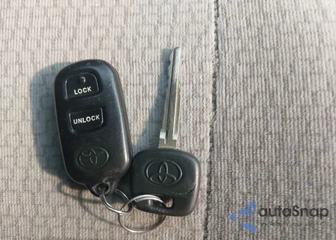 2004 Toyota Corolla Le from USA, damaged, VIN JTDBR32EX42026589